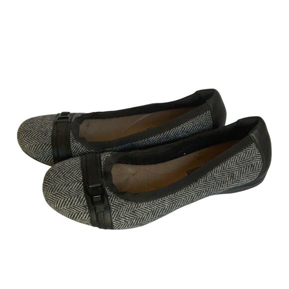 Clarks Ballet Flats Women’s Size 8.5 Cushion Soft Gray Black Everyday - Picture 2 of 9